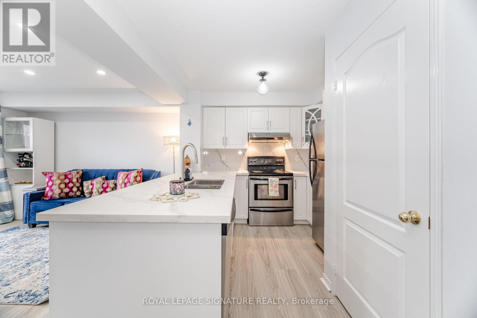 42 - 5050 Intrepid Drive, Mississauga (Churchill Meadows), Ontario  L5M 0E5 - Photo 12 - W12169413