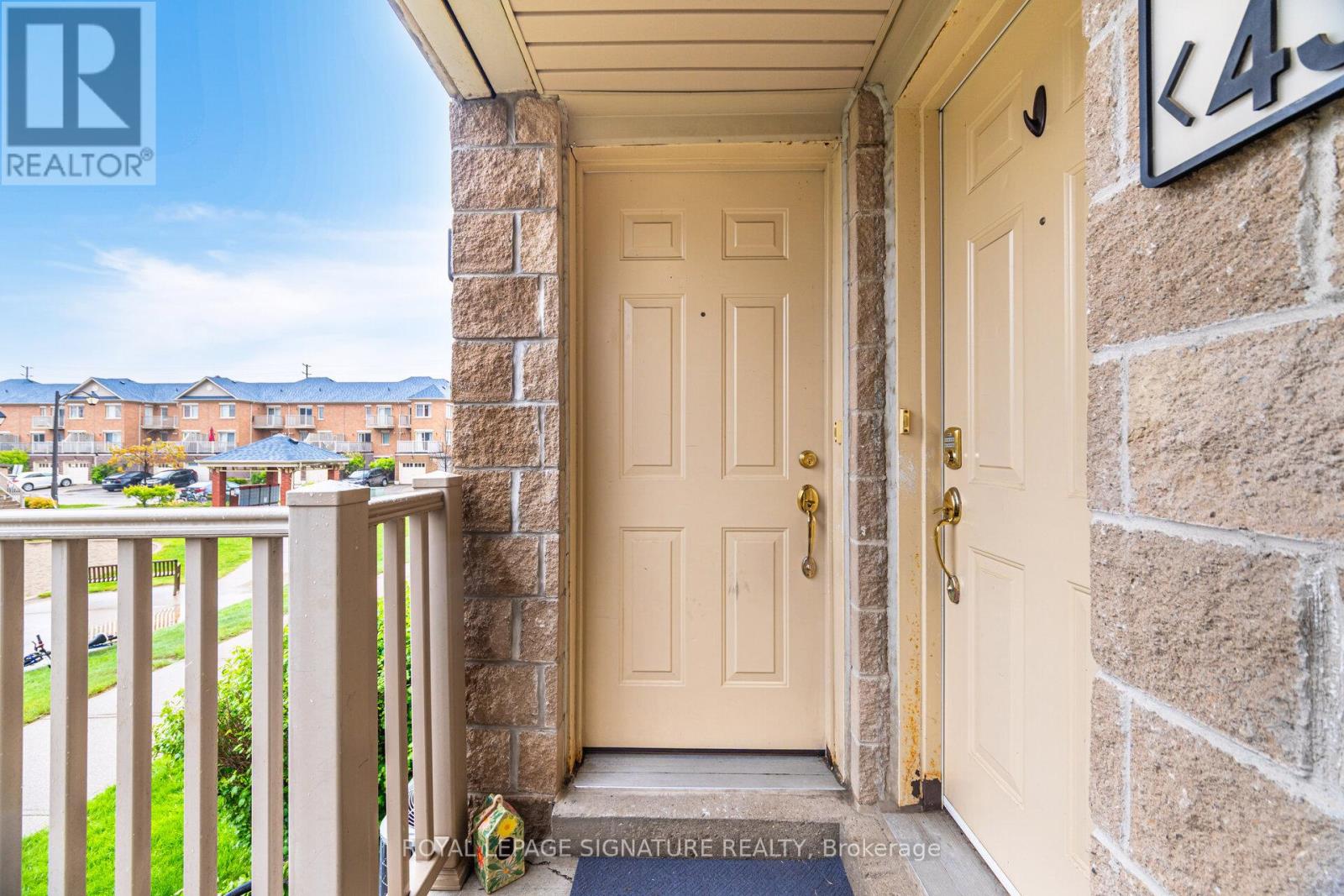 Property at 42 - 5050 INTREPID DRIVE image 3