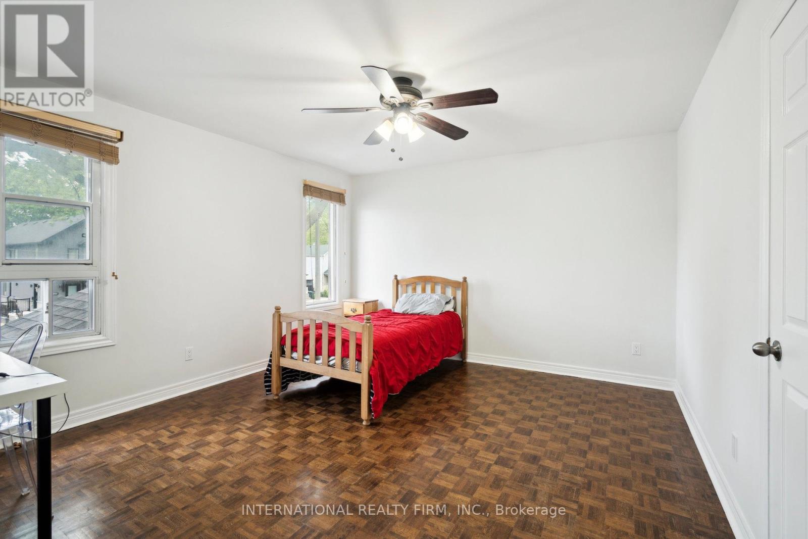 1928 Lawrence Avenue W, Toronto (Weston), Ontario  M9N 1H2 - Photo 24 - W12169434