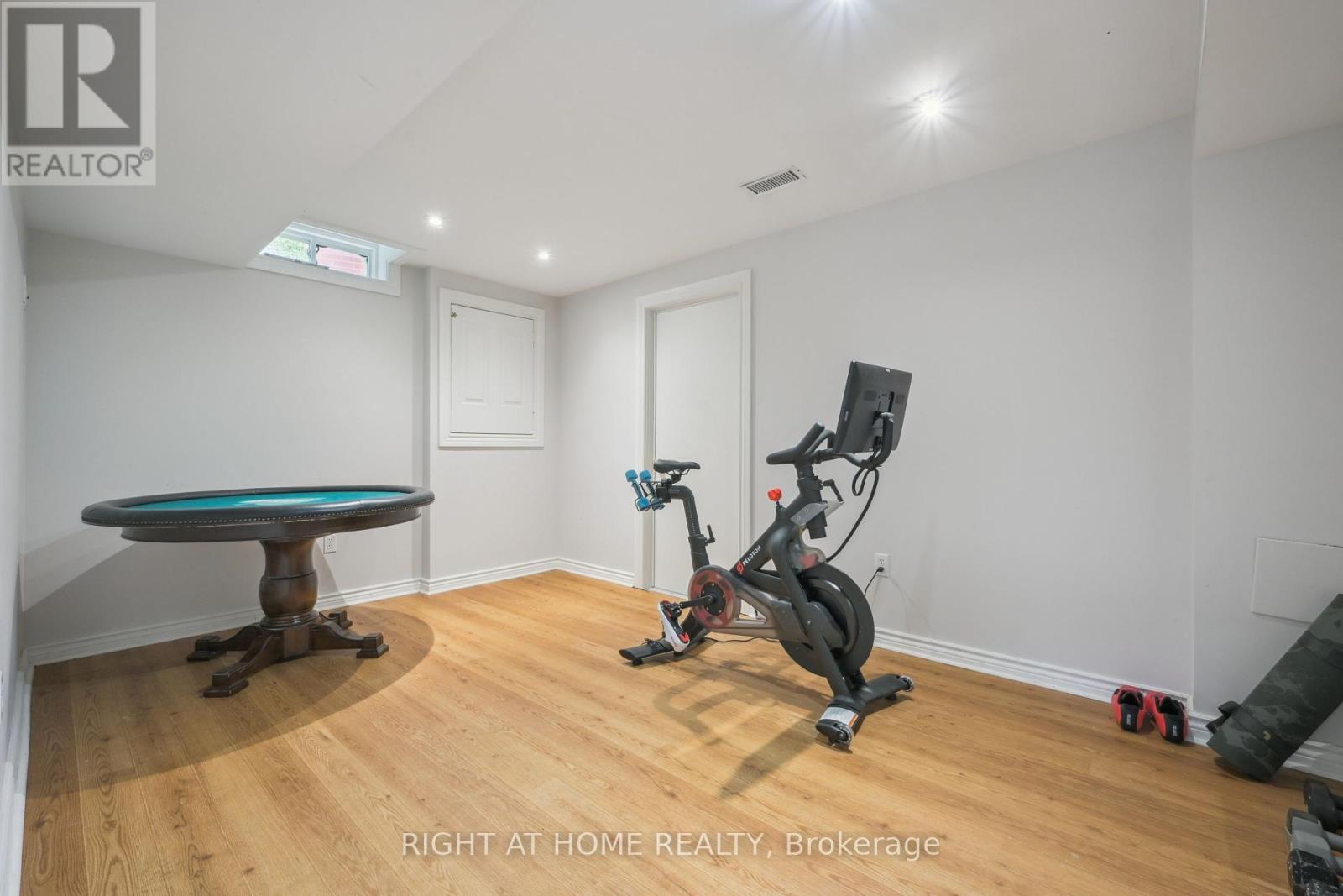 477 Farlow Crescent, Milton, Ontario  L9T 5M8 - Photo 25 - W12169440
