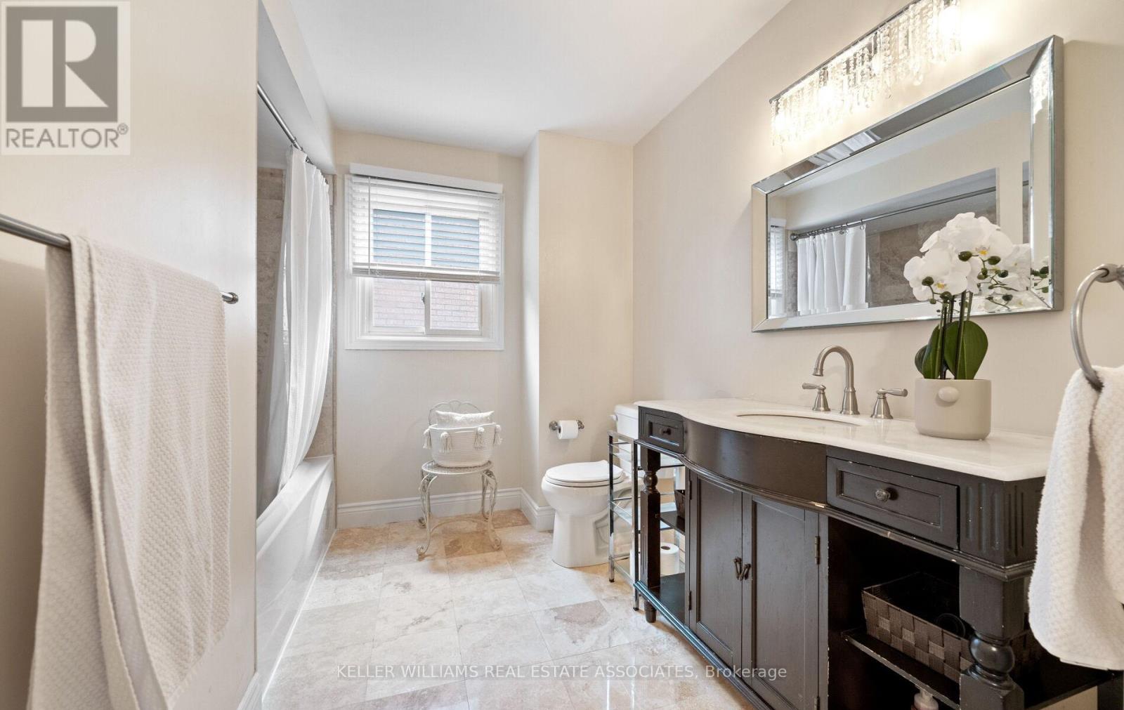 5406 Middlebury Drive, Mississauga, Ontario  L5M 5E8 - Photo 29 - W12169476