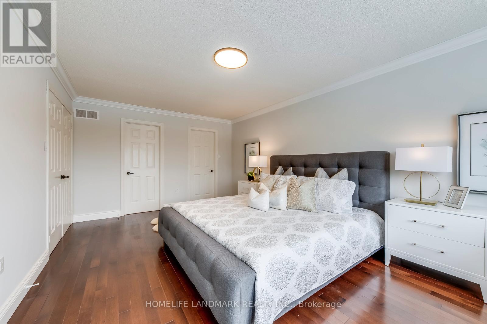 503 Blenheim Crescent, Oakville, Ontario  L6J 6P5 - Photo 31 - W12169477