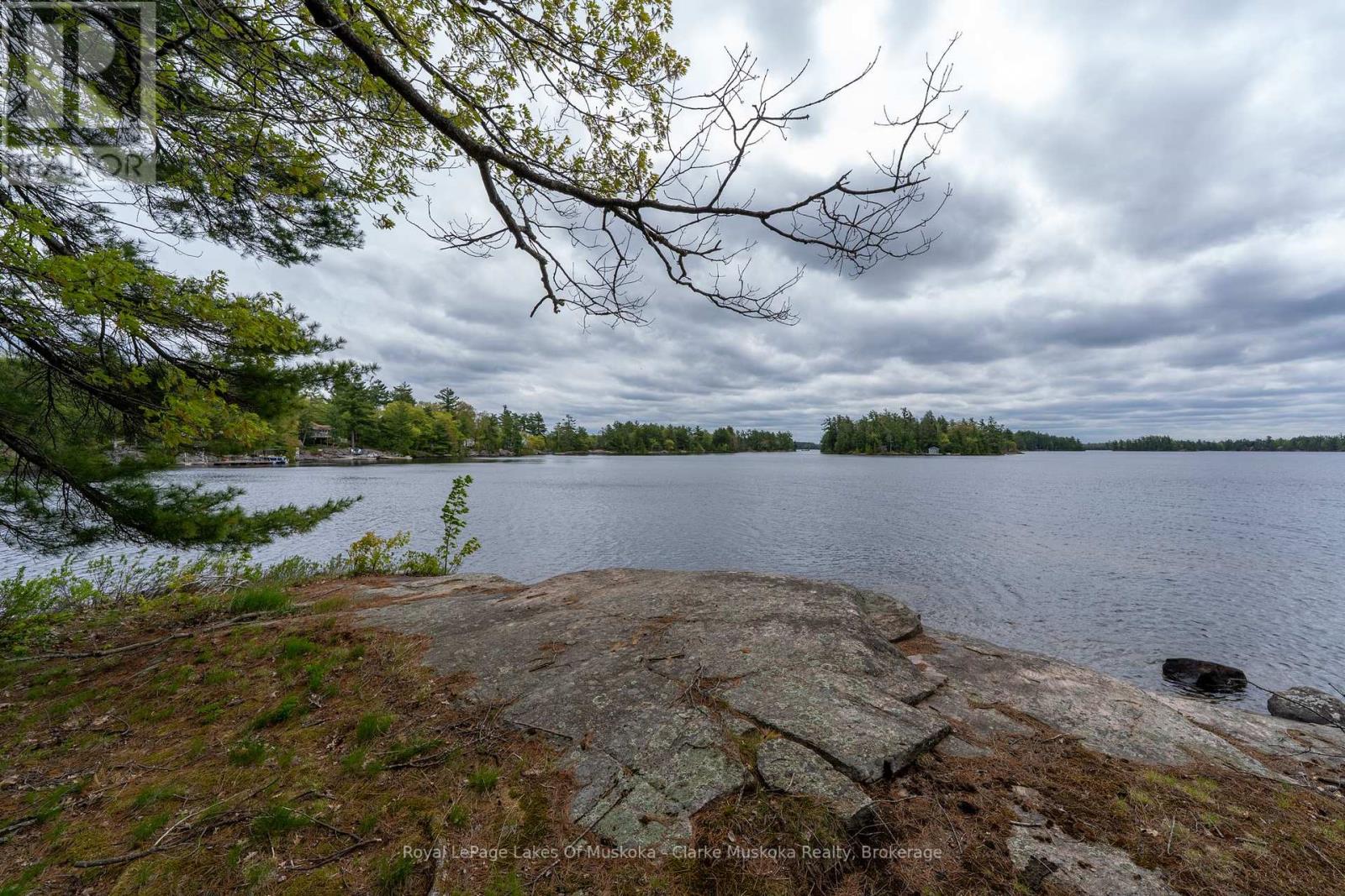 134 Pond Road, Georgian Bay, Ontario  L0K 1S0 - Photo 16 - X12169543
