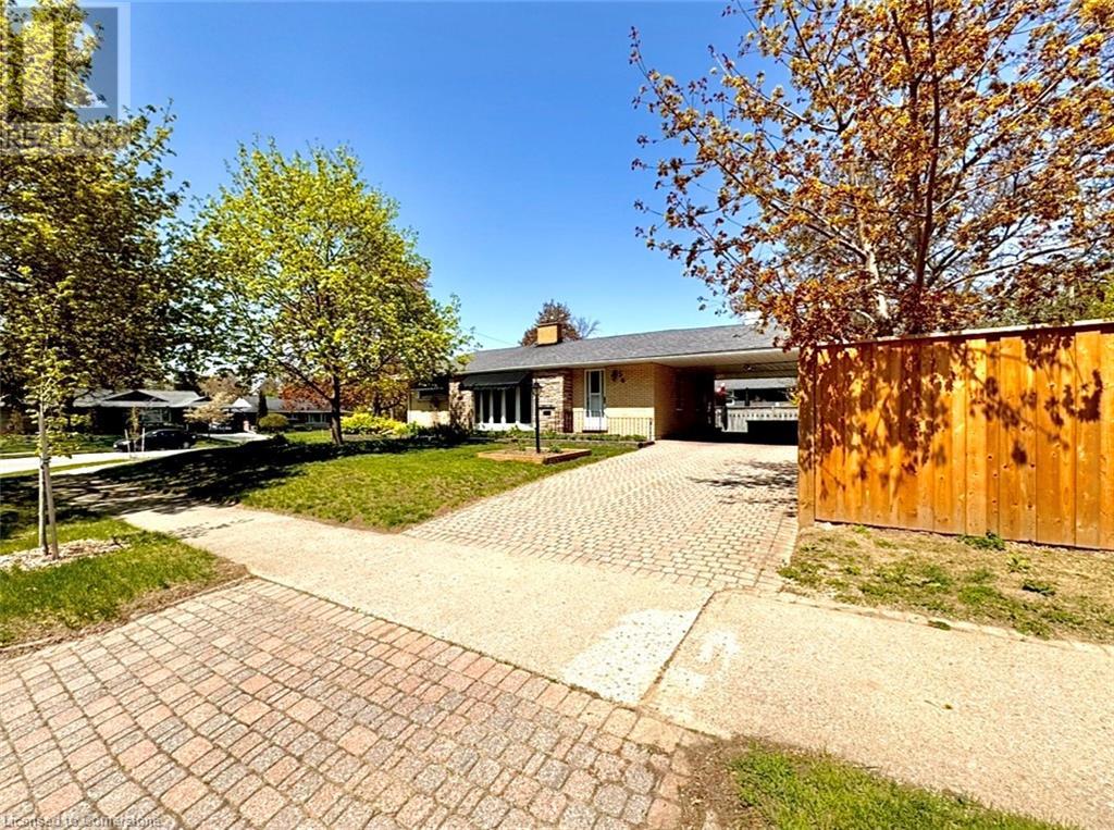 Property at 56 CARDINAL Crescent S image 2