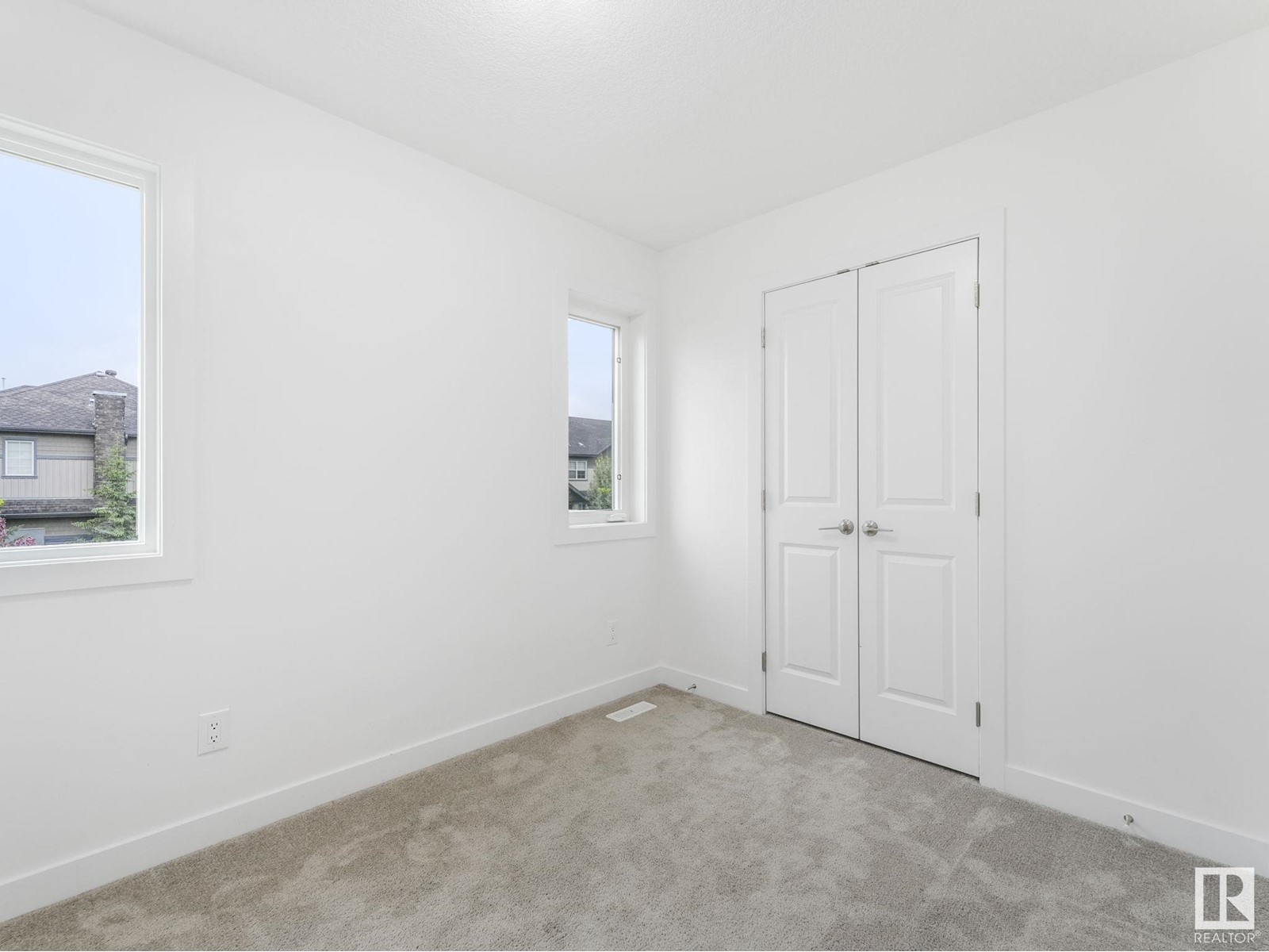 Property at #20 603 ORCHARD BV SW image 4