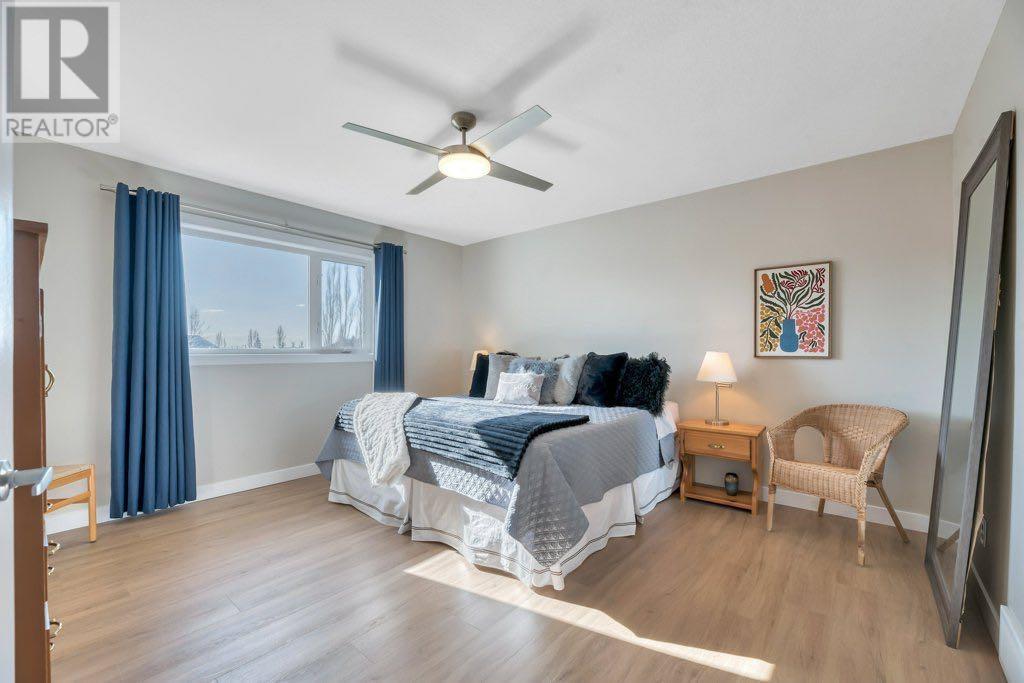701 East Lakeview Road, Chestermere, Alberta  T1X 1A9 - Photo 22 - A2214022