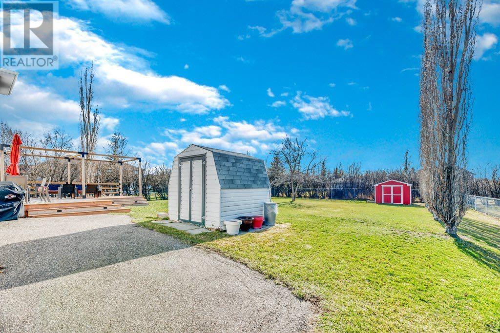 701 East Lakeview Road, Chestermere, Alberta  T1X 1A9 - Photo 48 - A2214022