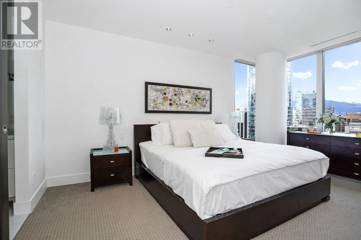 Listing Picture 19 of 40 : 1902 667 HOWE STREET, Vancouver / 溫哥華 - 魯藝地產 Yvonne Lu Group - MLS Medallion Club Member