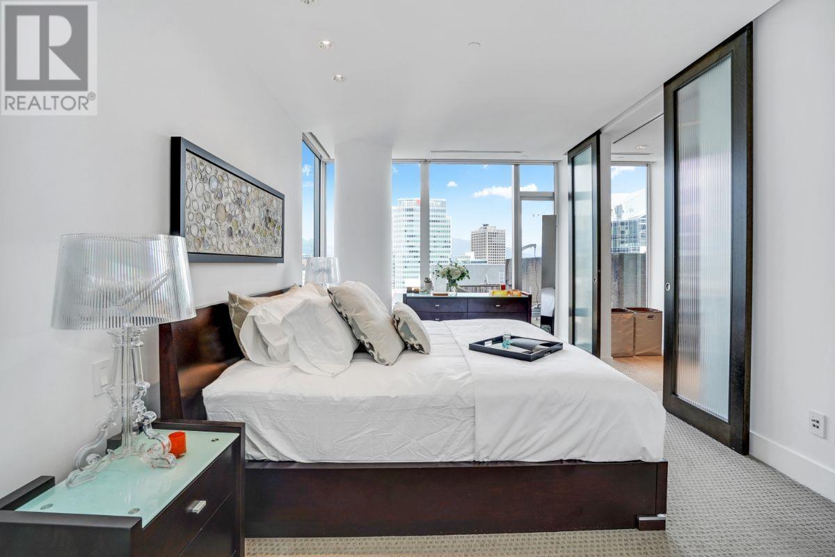 Listing Picture 20 of 40 : 1902 667 HOWE STREET, Vancouver / 溫哥華 - 魯藝地產 Yvonne Lu Group - MLS Medallion Club Member