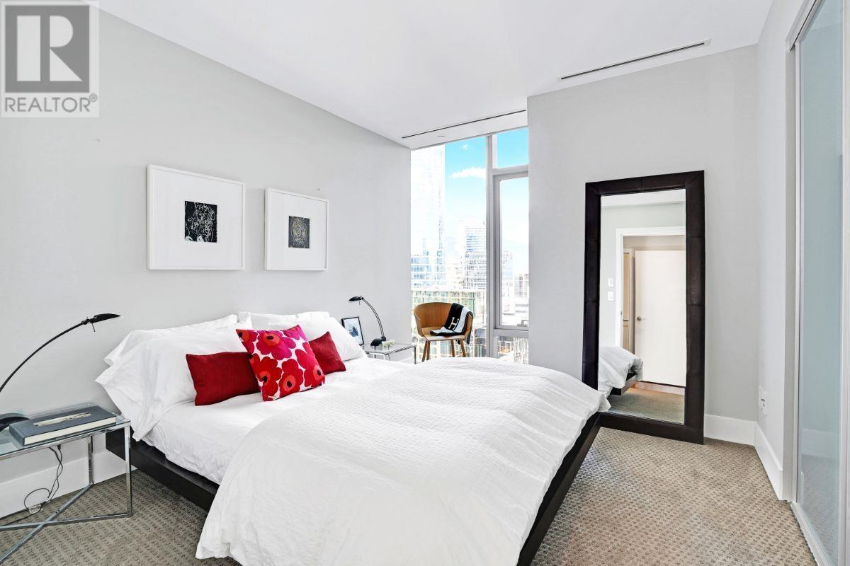 Listing Picture 33 of 40 : 1902 667 HOWE STREET, Vancouver / 溫哥華 - 魯藝地產 Yvonne Lu Group - MLS Medallion Club Member