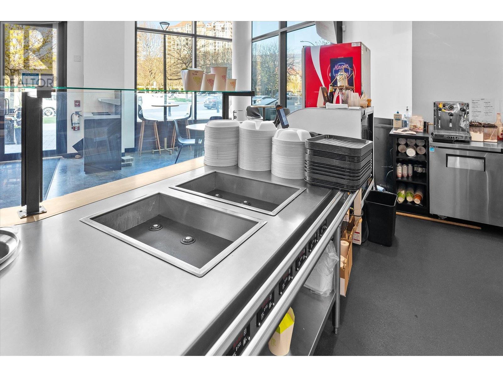 3477 Lakeshore Road Unit# C/o - 104, Kelowna, British Columbia  V1W 3S9 - Photo 15 - 10348846