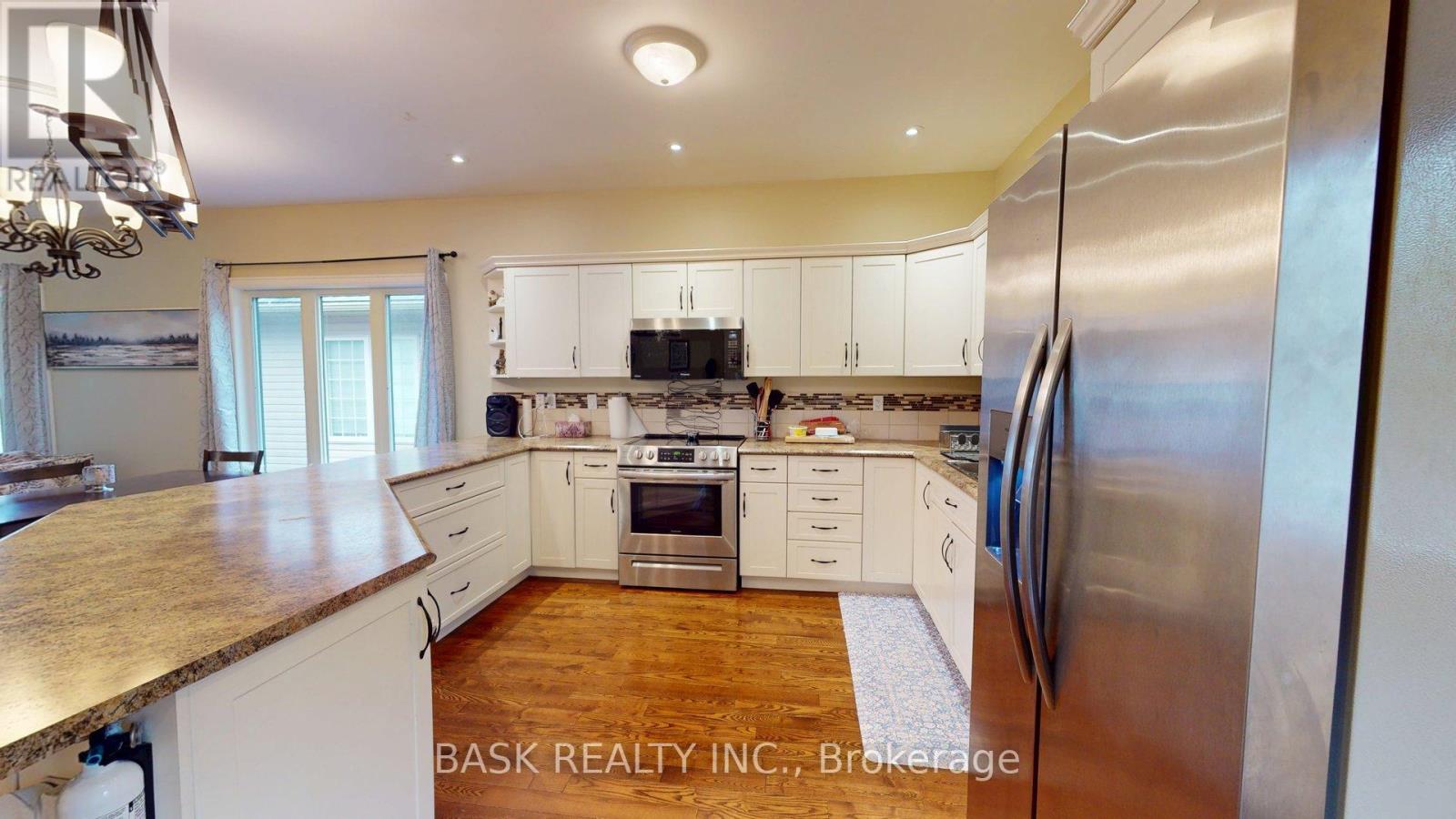 255 Thelma Avenue, North Bay, Ontario  P1A 4M9 - Photo 11 - X12169292