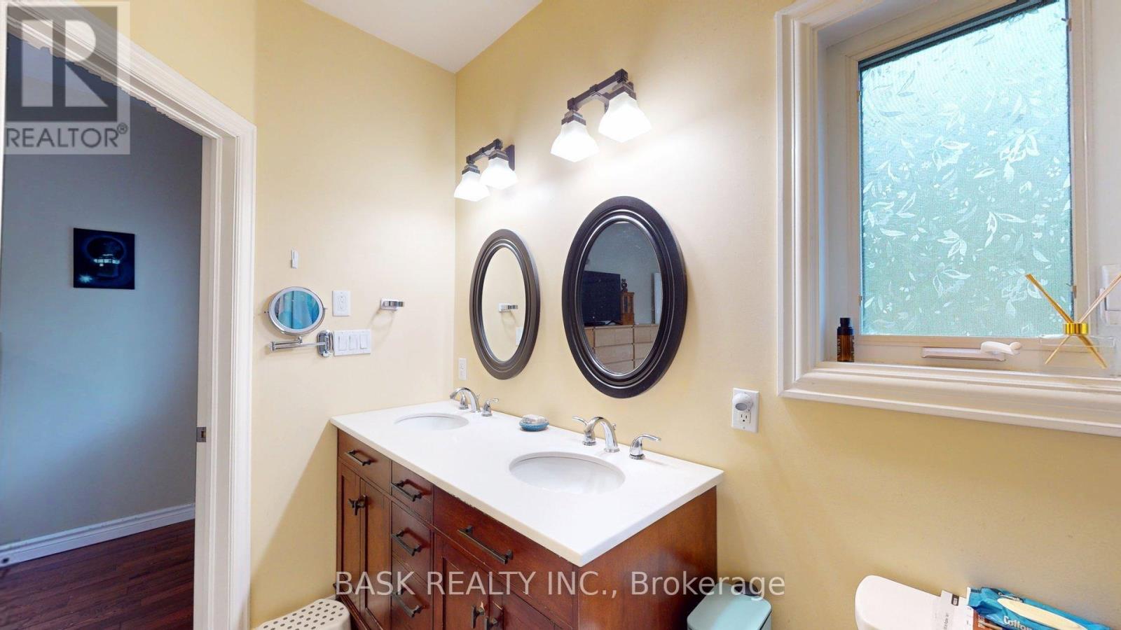 255 Thelma Avenue, North Bay, Ontario  P1A 4M9 - Photo 25 - X12169292