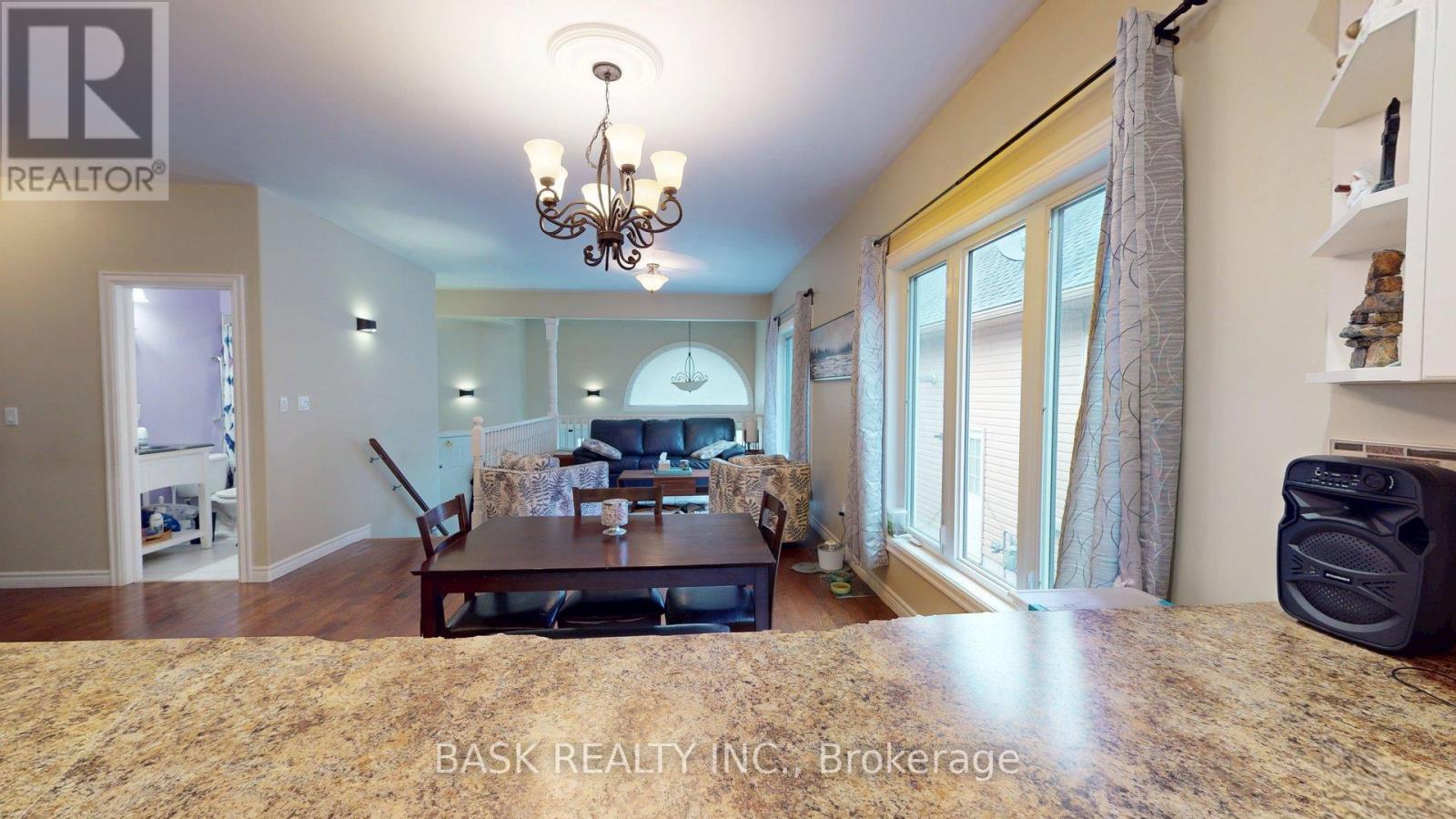 255 Thelma Avenue, North Bay, Ontario  P1A 4M9 - Photo 8 - X12169292