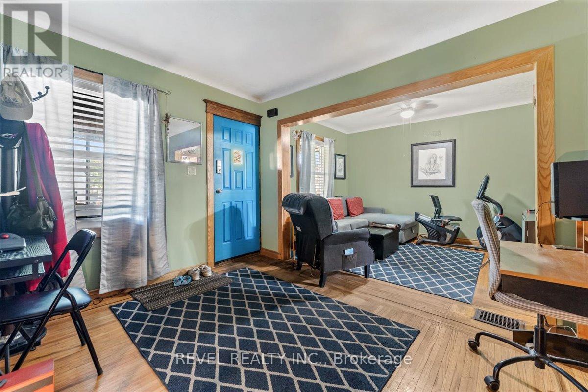 139 Garside Avenue N, Hamilton, Ontario  L8H 4W5 - Photo 5 - X12169299
