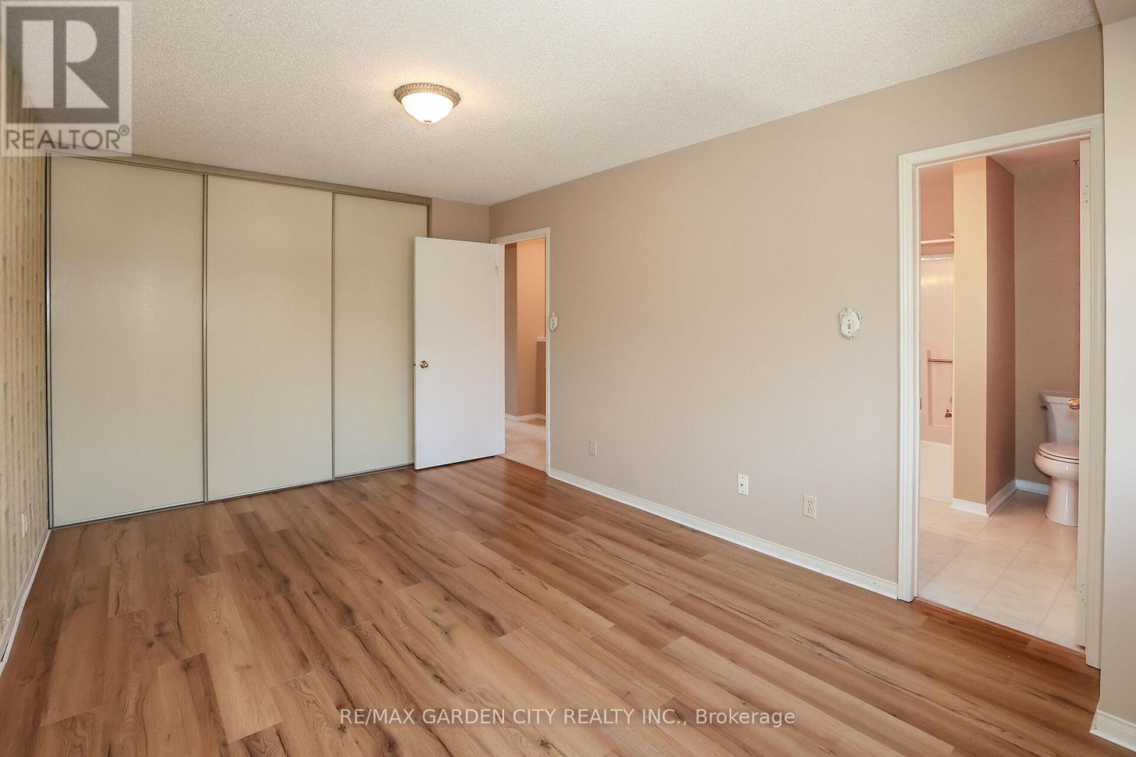 44 - 55 Kerman Avenue, Grimsby, Ontario  L3M 5G2 - Photo 10 - X12169329
