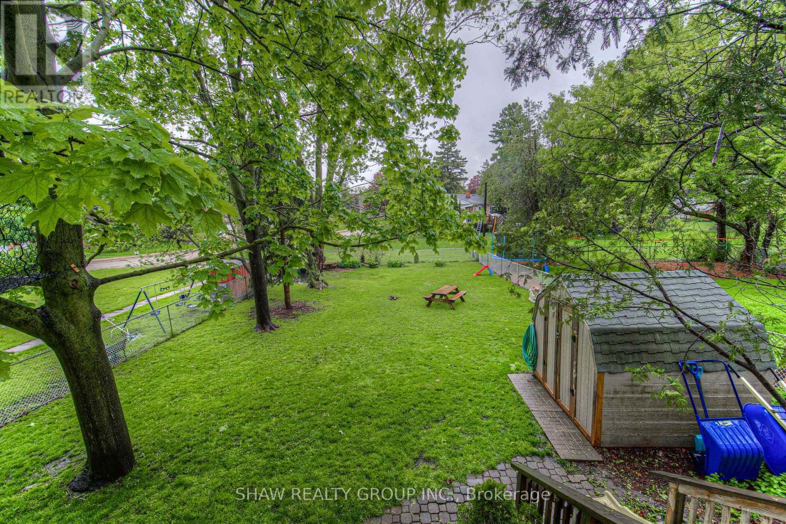 84 Cedar Street, Woodstock, Ontario  N4S 3P8 - Photo 34 - X12169429