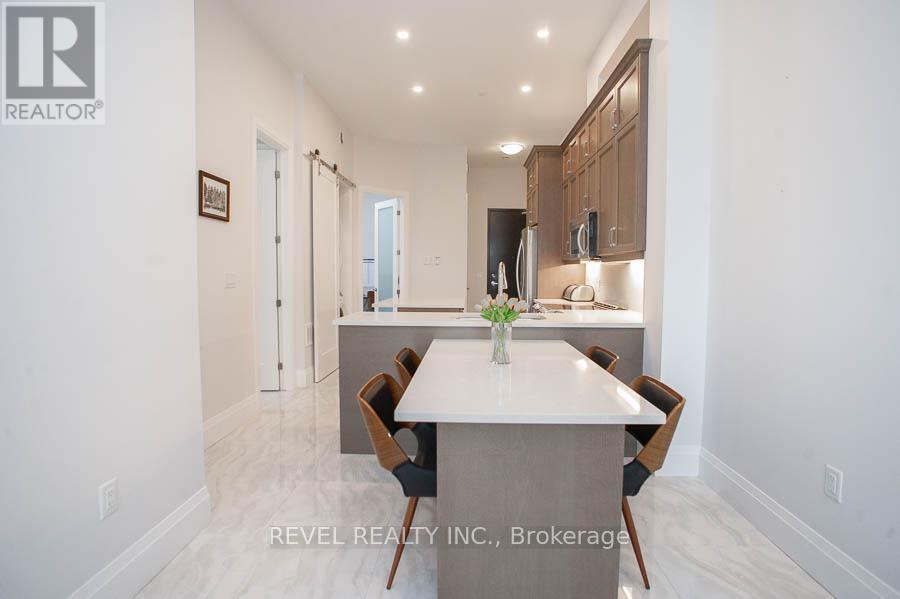 209 - 85a Morrell Street, Brantford, Ontario  N3T 4J6 - Photo 7 - X12169447