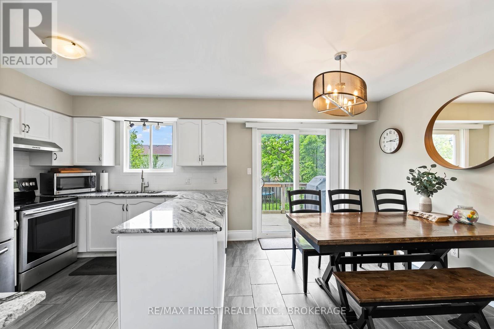 1409 Fisher Crescent, Kingston, Ontario  K7M 8T1 - Photo 19 - X12169636