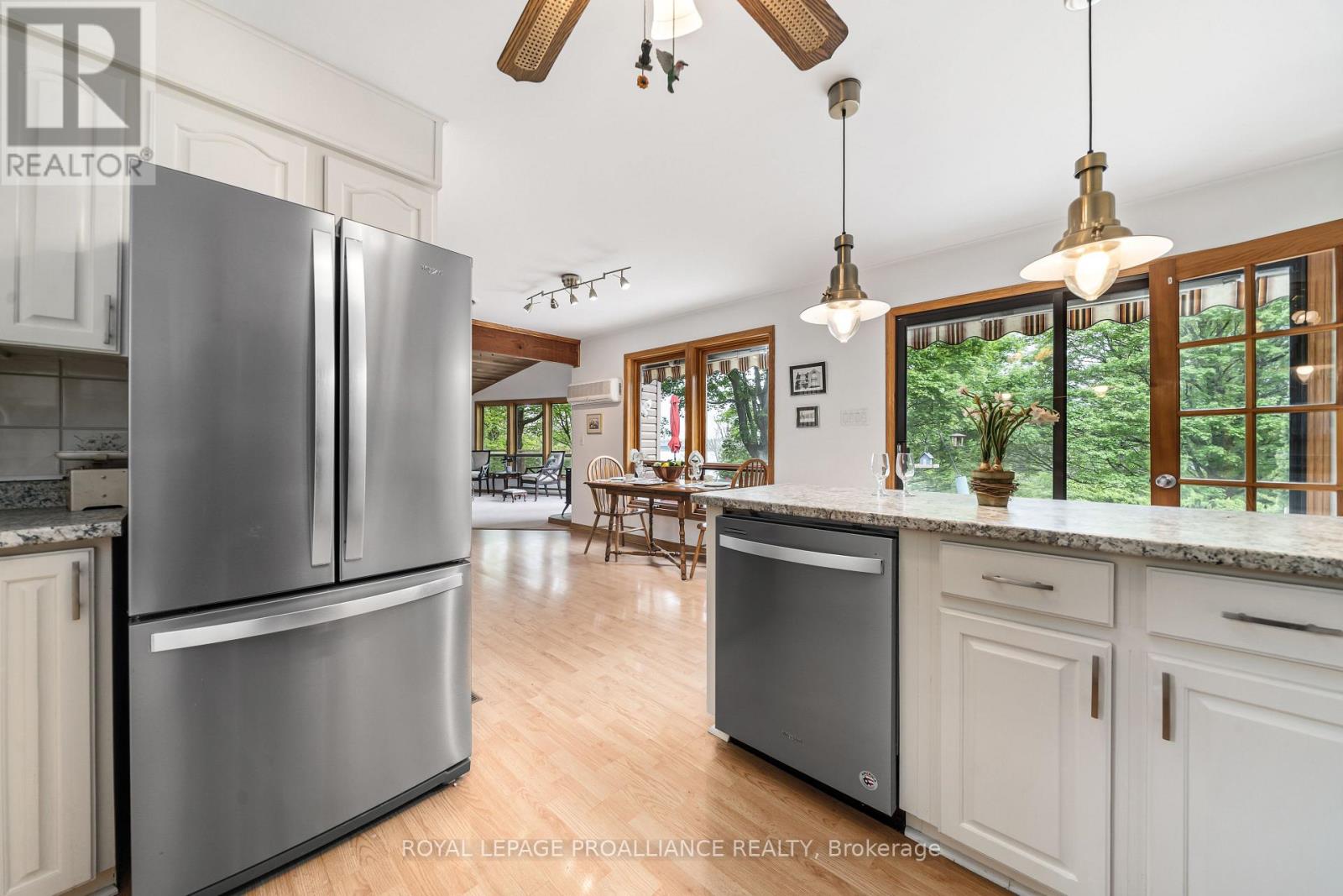 12112c Loyalist Parkway, Prince Edward County (Picton Ward), Ontario  K0K 2T0 - Photo 14 - X12169621