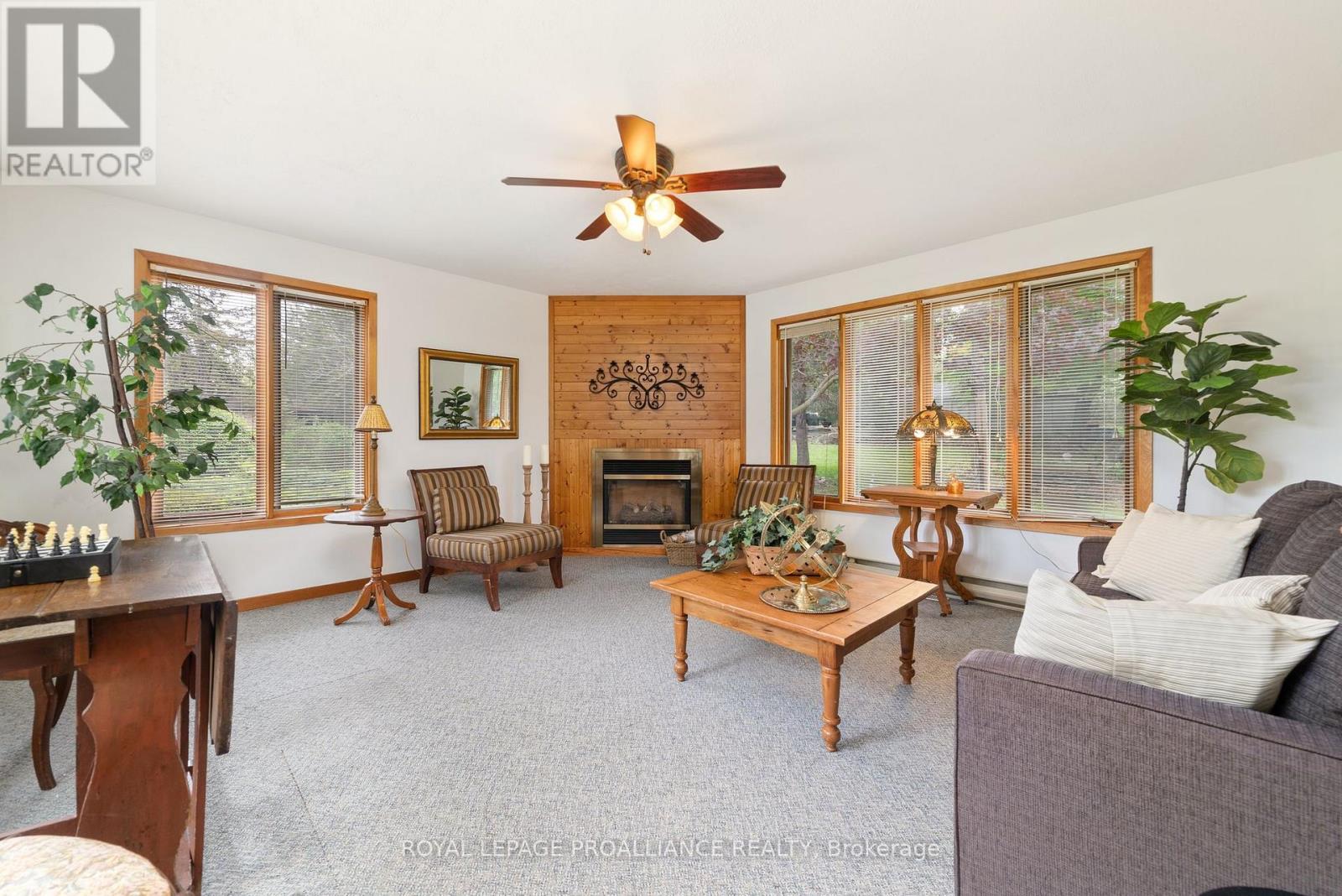 12112c Loyalist Parkway, Prince Edward County (Picton Ward), Ontario  K0K 2T0 - Photo 15 - X12169621