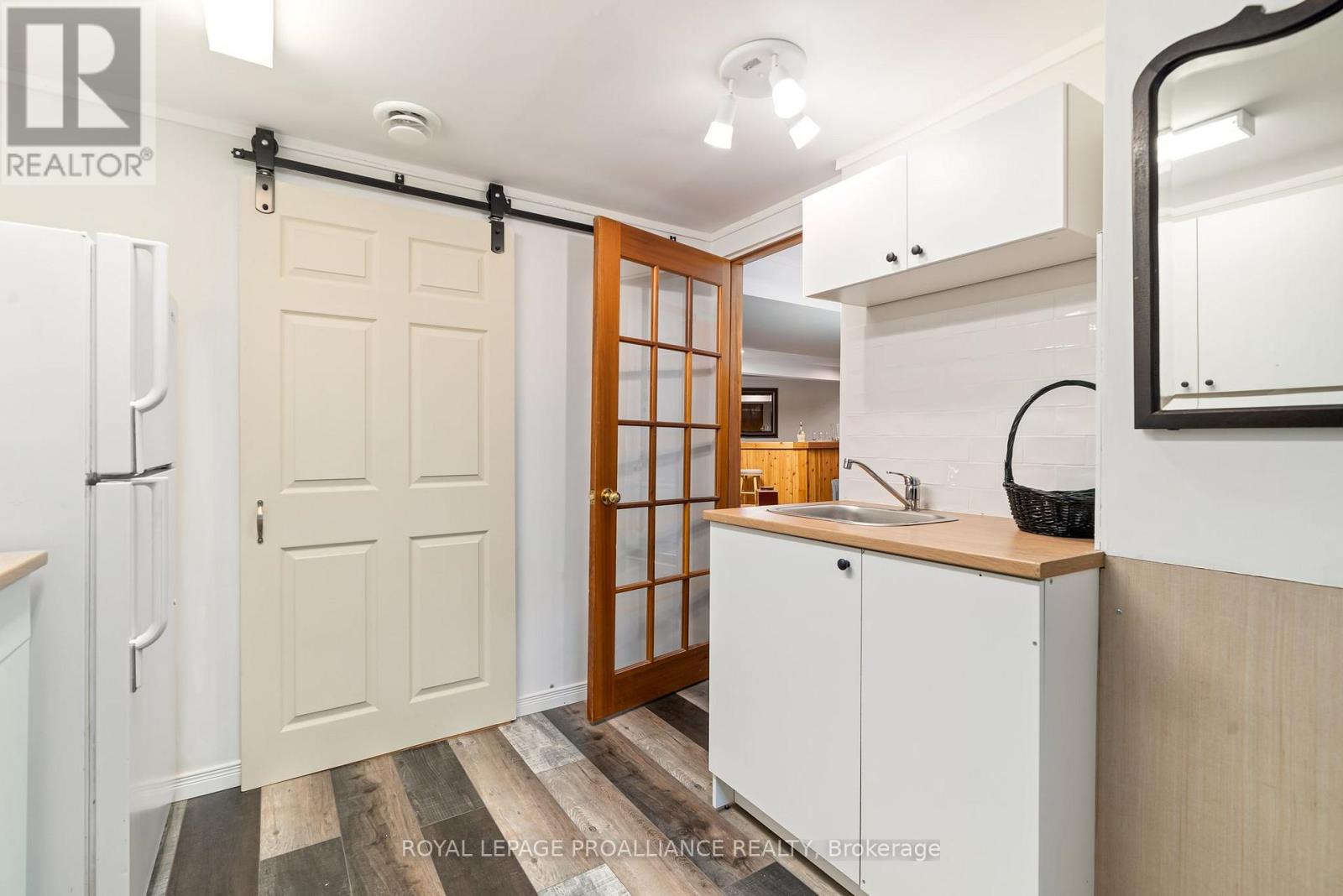 12112c Loyalist Parkway, Prince Edward County (Picton Ward), Ontario  K0K 2T0 - Photo 30 - X12169621