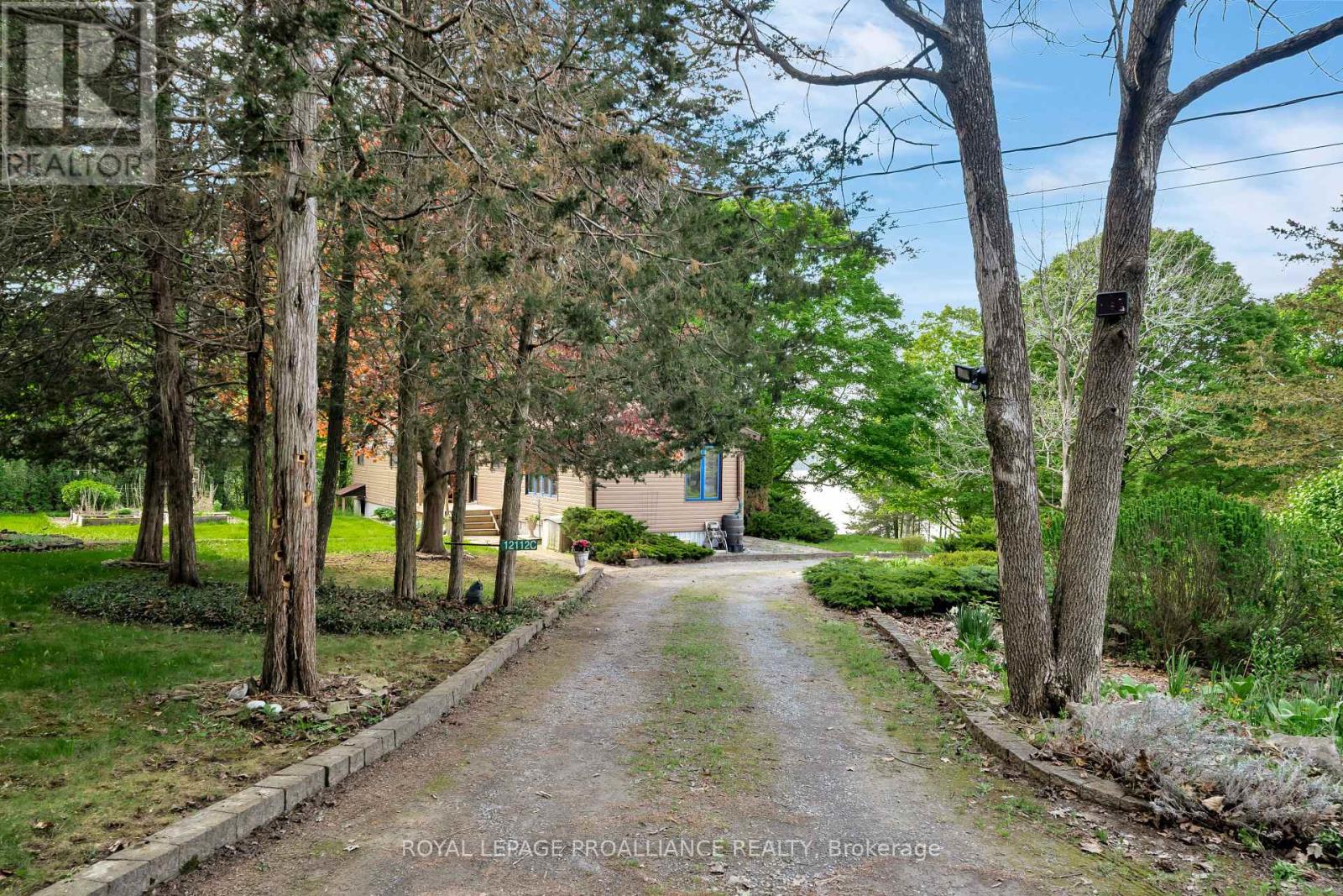 12112c Loyalist Parkway, Prince Edward County (Picton Ward), Ontario  K0K 2T0 - Photo 4 - X12169621