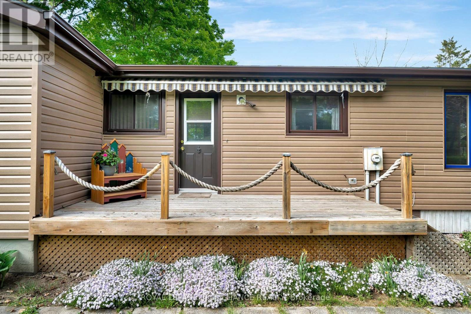 12112c Loyalist Parkway, Prince Edward County (Picton Ward), Ontario  K0K 2T0 - Photo 7 - X12169621