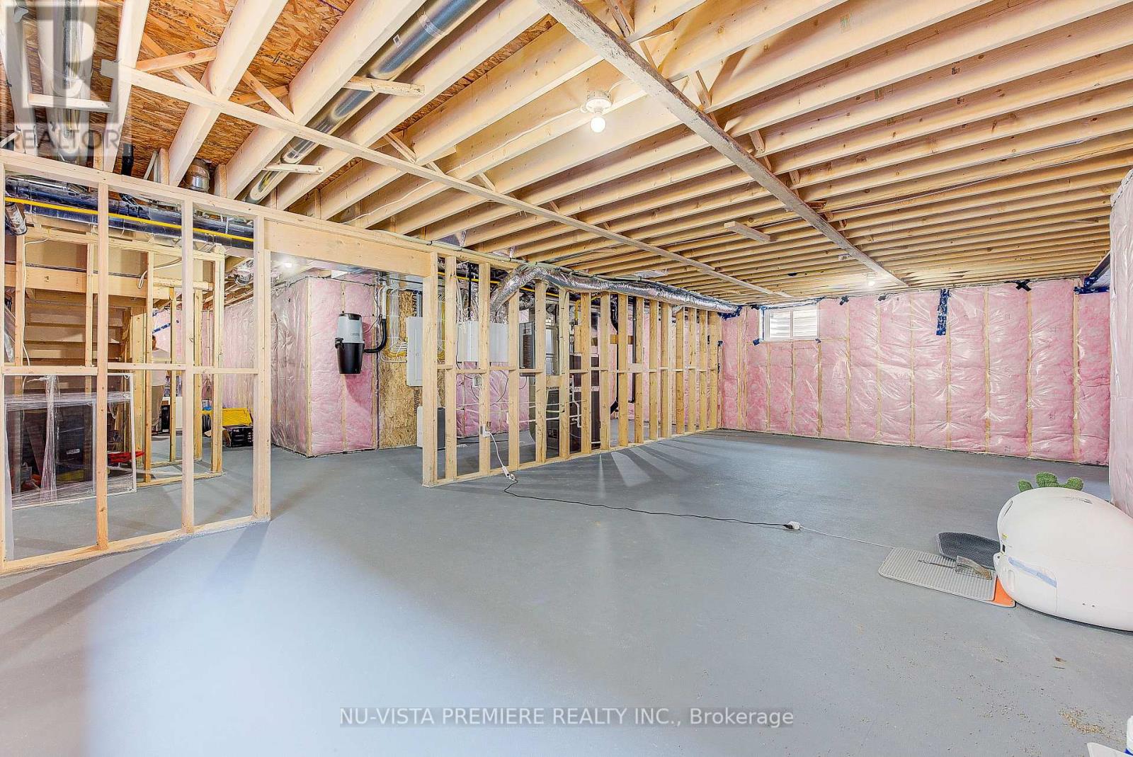 2617 Buroak Drive, London North, Ontario  N6G 3W1 - Photo 34 - X12169642
