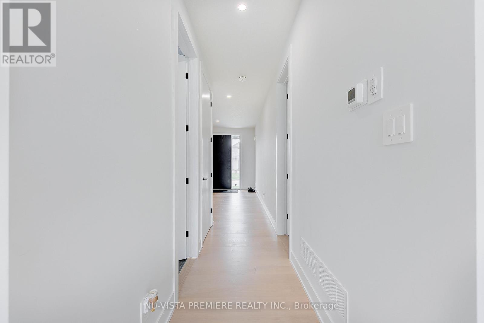 2617 Buroak Drive, London North, Ontario  N6G 3W1 - Photo 8 - X12169642