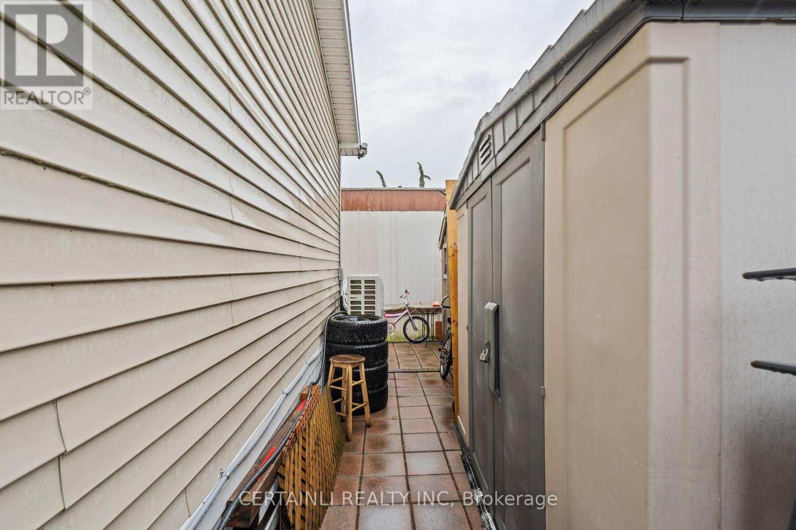 123 - 2189 Dundas Street, London East, Ontario  N5V 1H3 - Photo 32 - X12169681