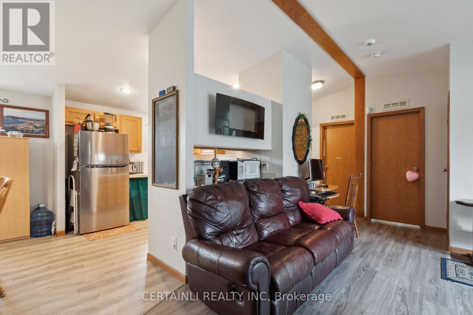 123 - 2189 Dundas Street, London East, Ontario  N5V 1H3 - Photo 9 - X12169681