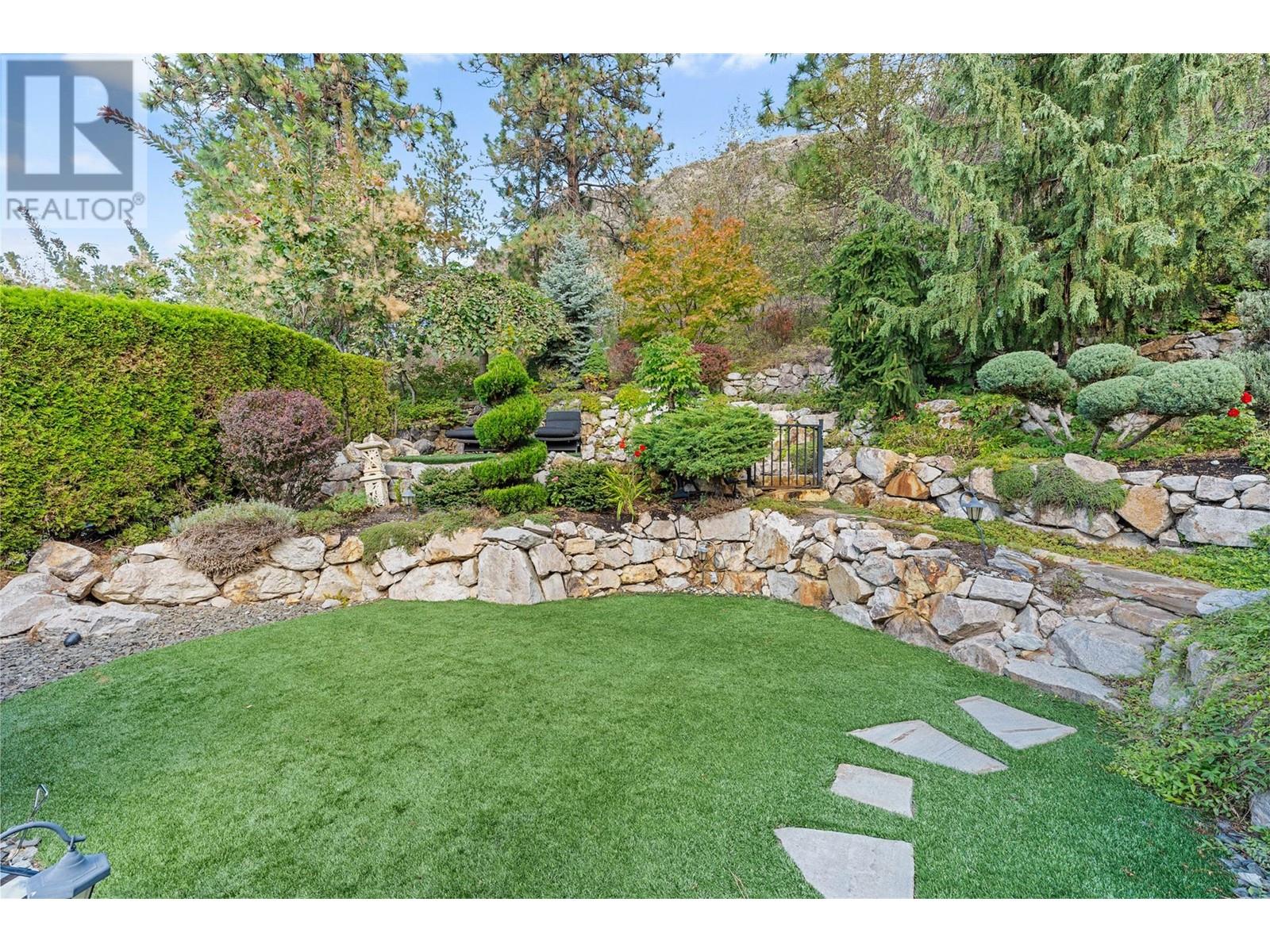 1778 Vineyard Drive, Kelowna, BC V4T2W7