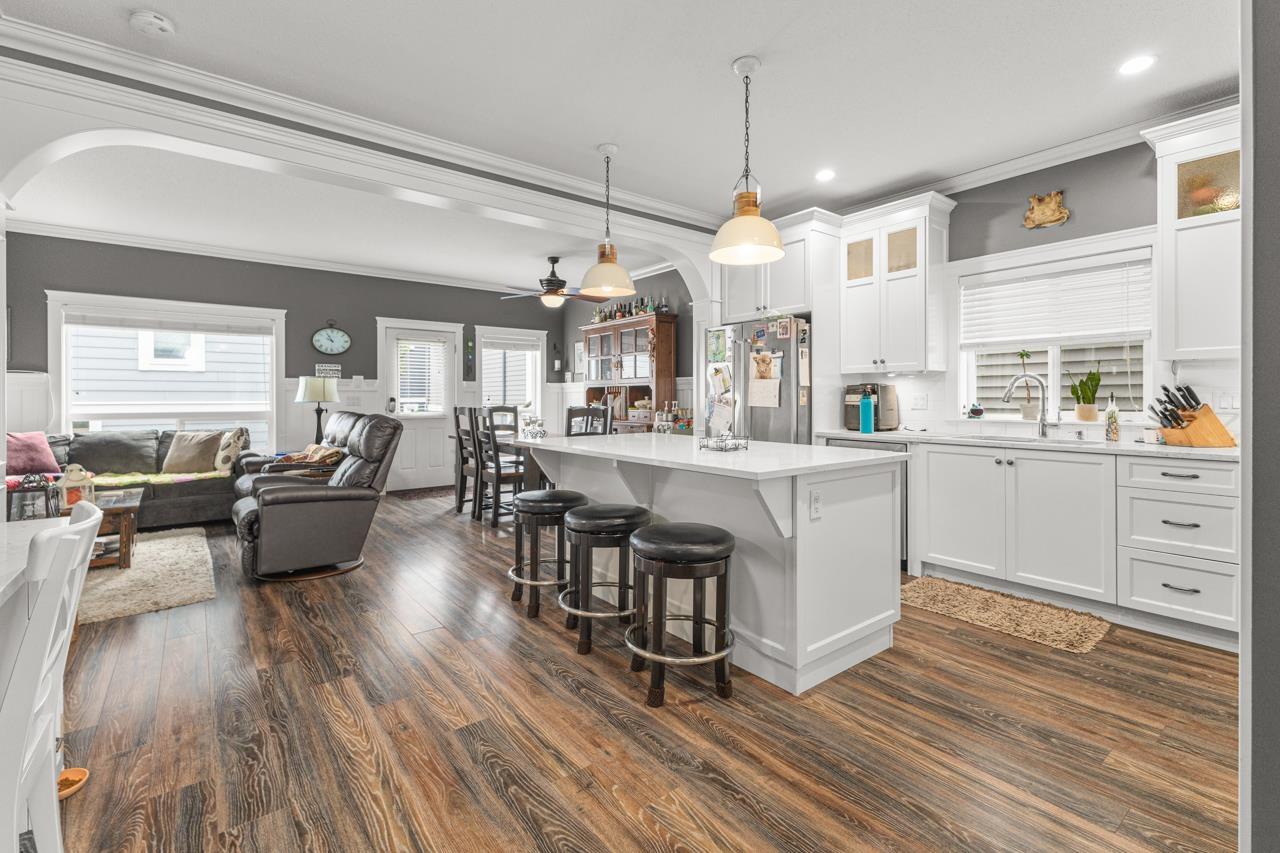 Property at 8724 MACHELL STREET image 4