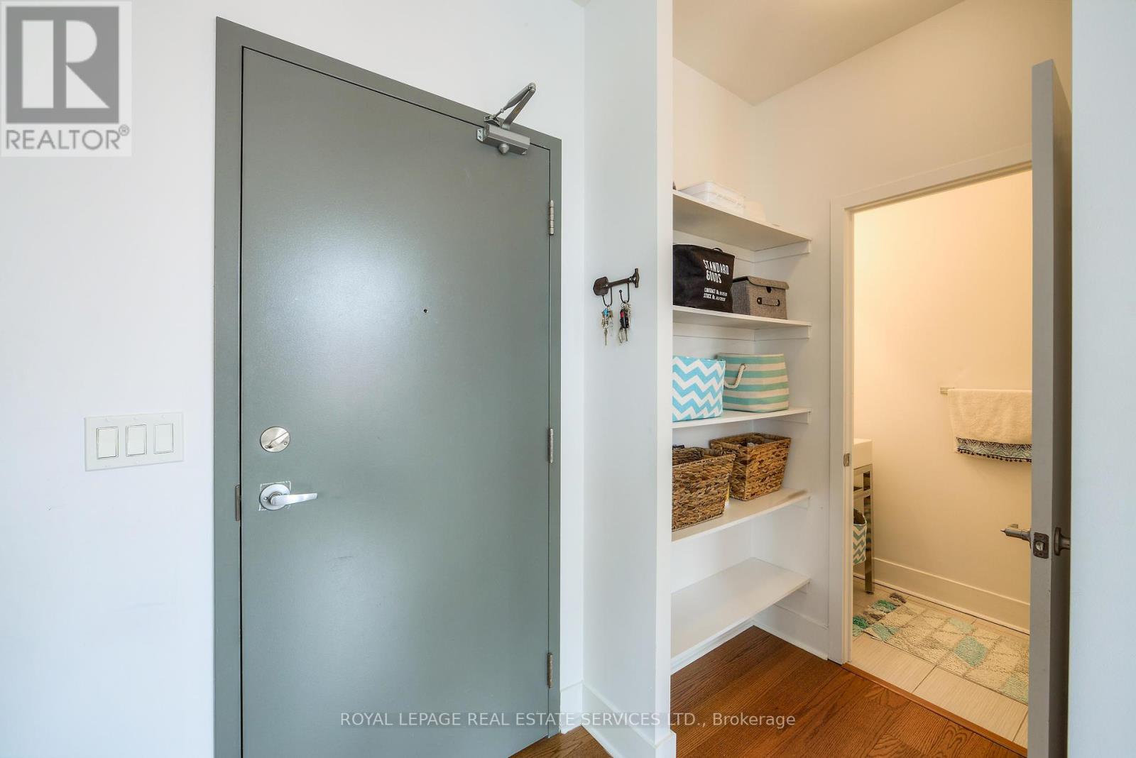 203 - 323 Kingston Road S, Toronto, Ontario  M4L 1T8 - Photo 16 - E12169515