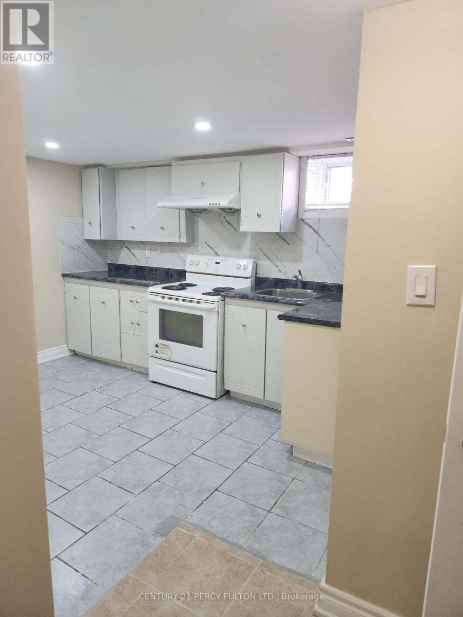 Bsmt - 19 Lynvalley Crescent, Toronto, Ontario  M1R 2V1 - Photo 6 - E12169530