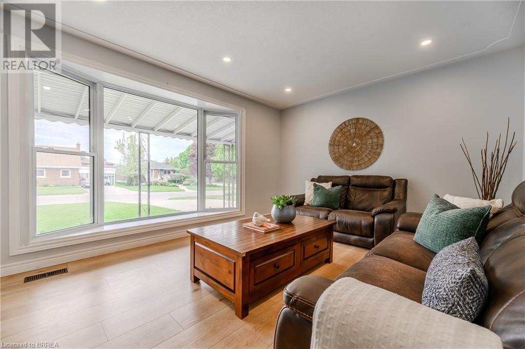 130 Tranquility Street, Brantford, Ontario  N3R 3J1 - Photo 8 - 40708487