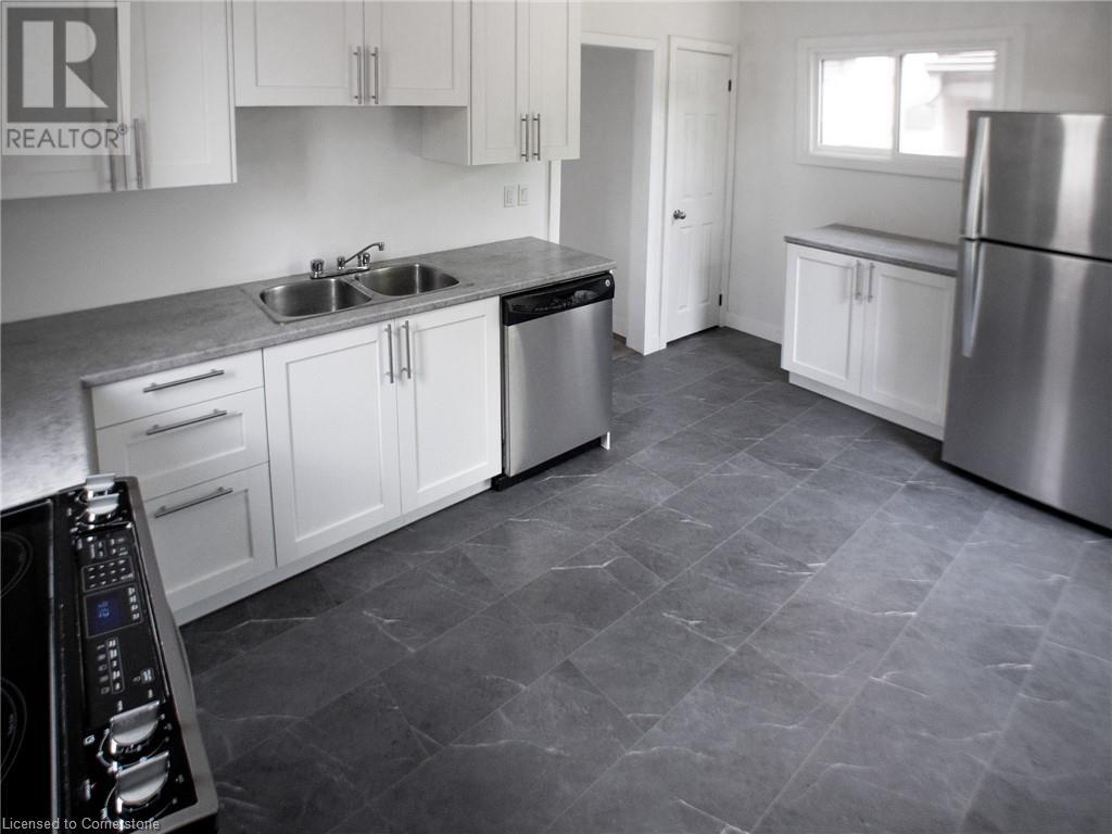 10 Albemarle Street, Hamilton, Ontario  L8L 7G3 - Photo 9 - 40733058