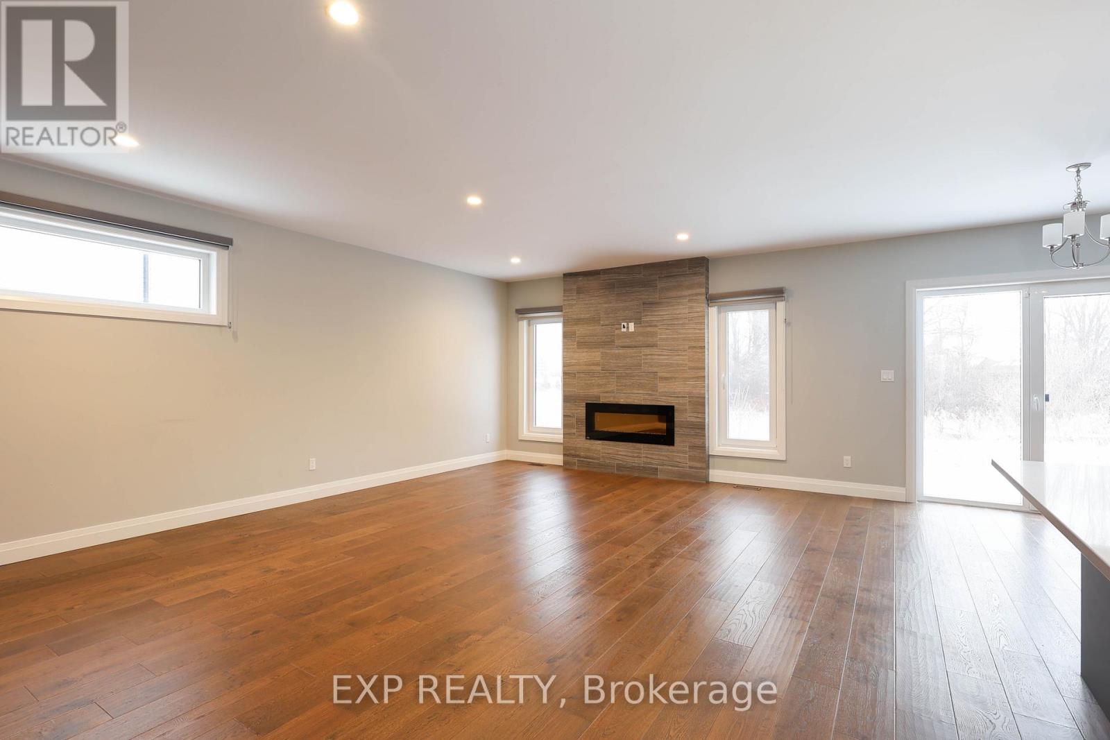 2861 Heardcreek Trail, London North, Ontario  N6G 0V9 - Photo 4 - X12166587