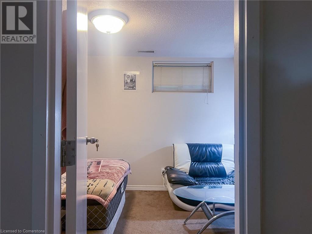 54 Austin Drive Unit# Lower, Waterloo, Ontario  N2L 3Y3 - Photo 11 - 40733060