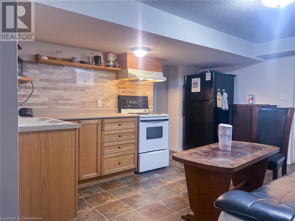 54 Austin Drive Unit# Lower, Waterloo, Ontario  N2L 3Y3 - Photo 5 - 40733060