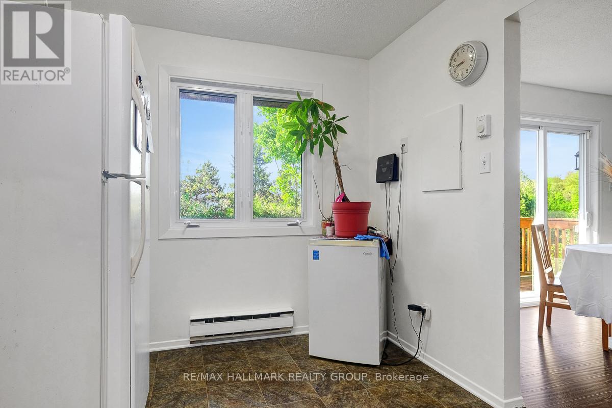 51 - 43 Haxby Private, Ottawa, Ontario  K1T 3B7 - Photo 22 - X12152539