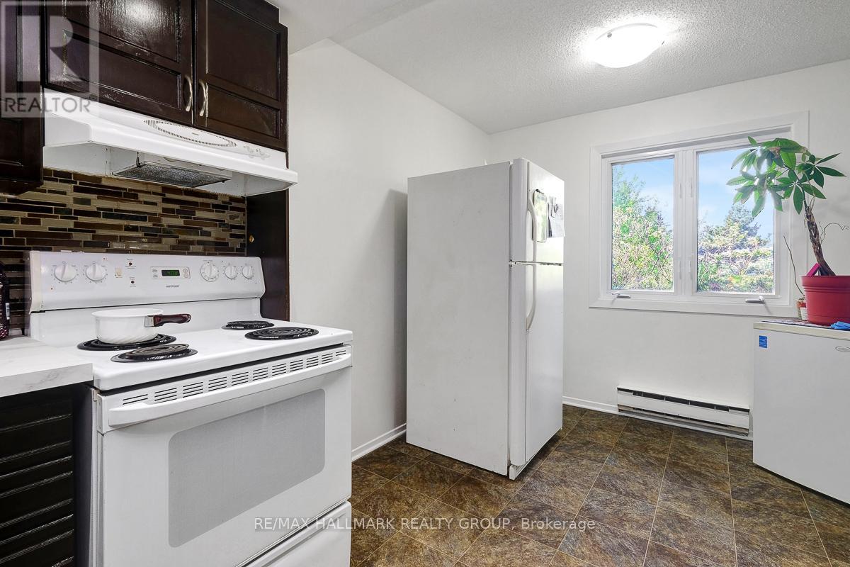 51 - 43 Haxby Private, Ottawa, Ontario  K1T 3B7 - Photo 18 - X12152539