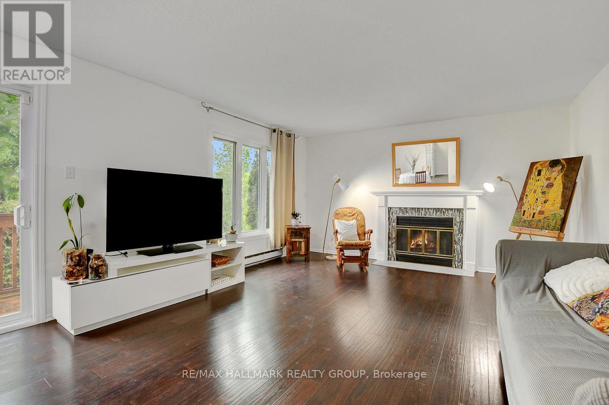 51 - 43 Haxby Private, Ottawa, Ontario  K1T 3B7 - Photo 8 - X12152539