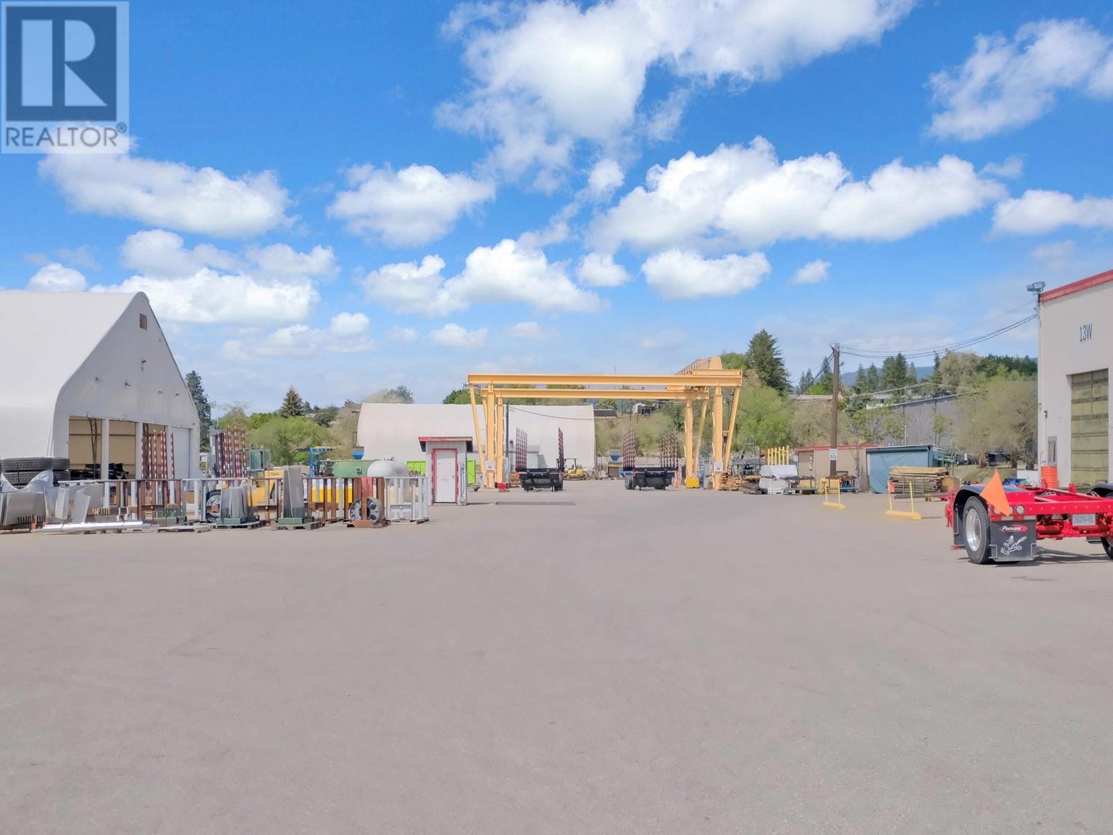 575 PAGE Avenue, Penticton, British Columbia