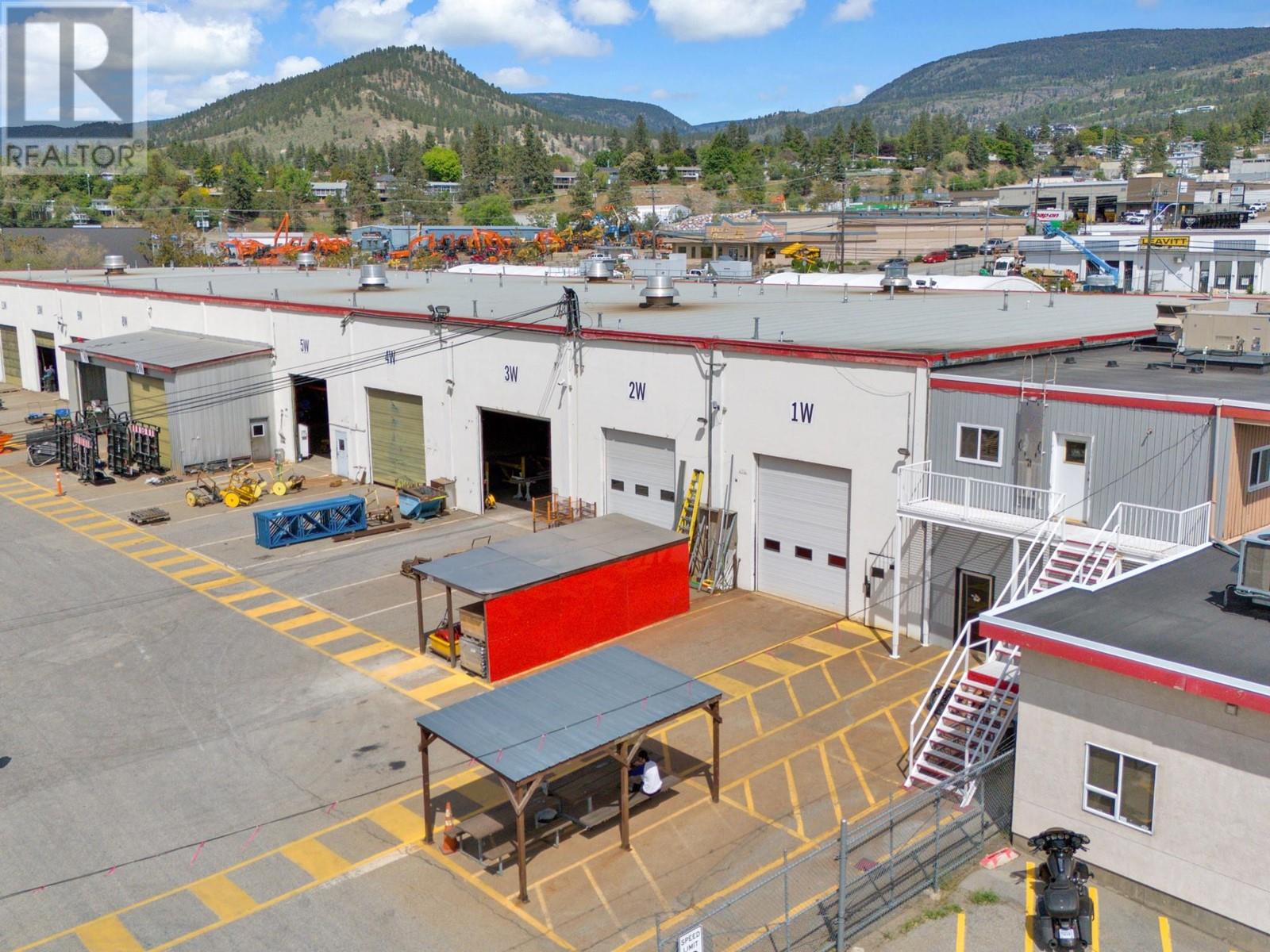 575 Page Avenue, Penticton, British Columbia  V2A 6P3 - Photo 36 - 10349122
