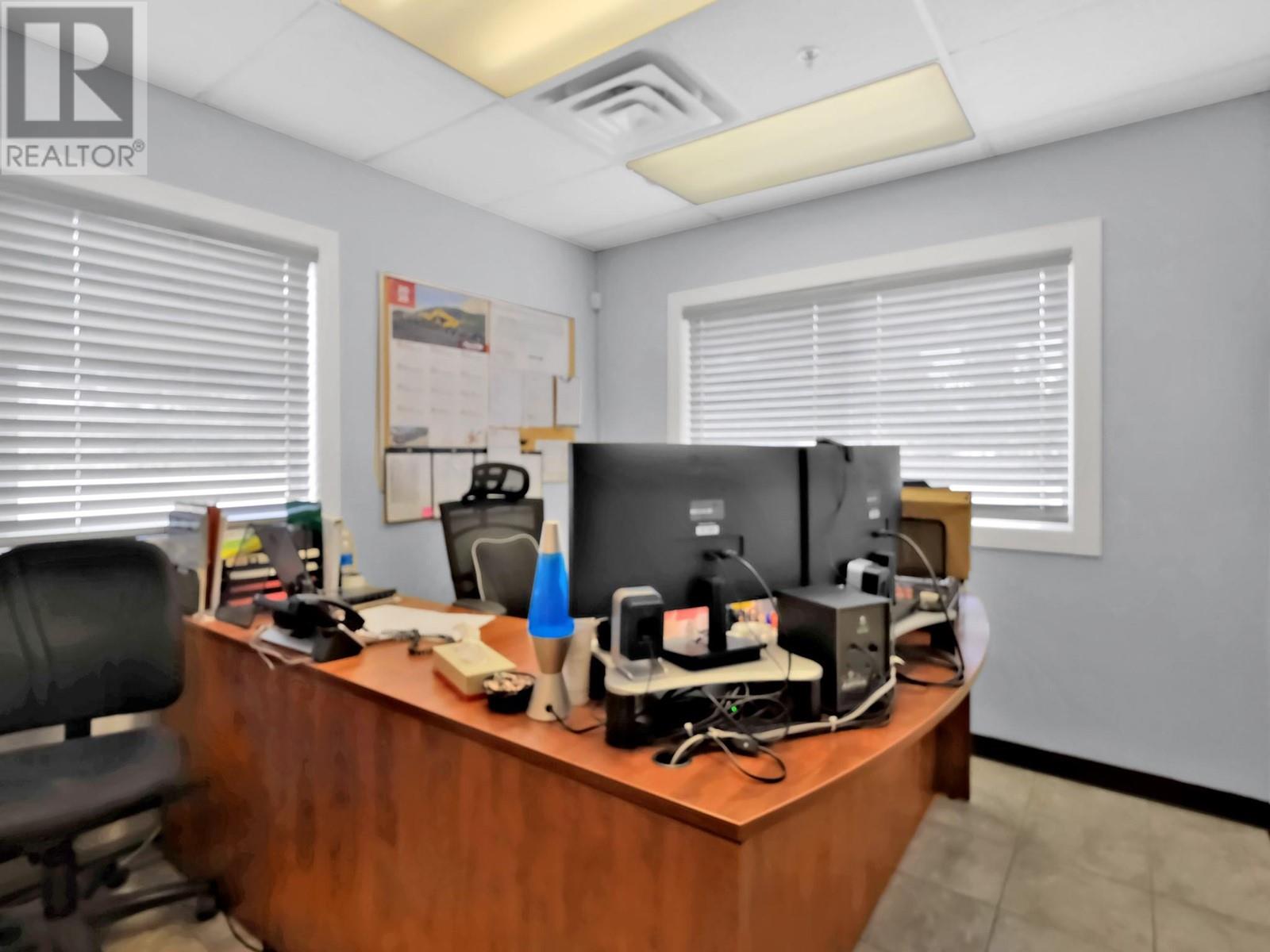 575 Page Avenue, Penticton, British Columbia  V2A 6P3 - Photo 51 - 10349122