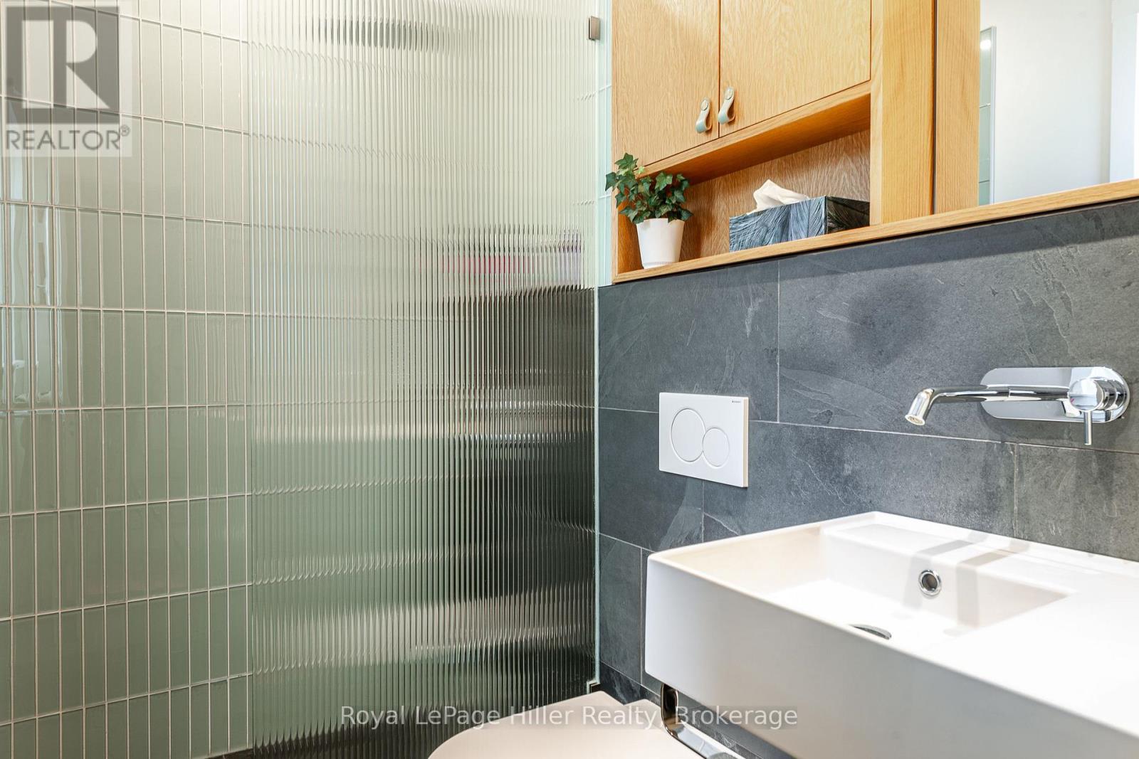 35 Rankin Street, Stratford, Ontario  N5A 6H8 - Photo 20 - X12169618