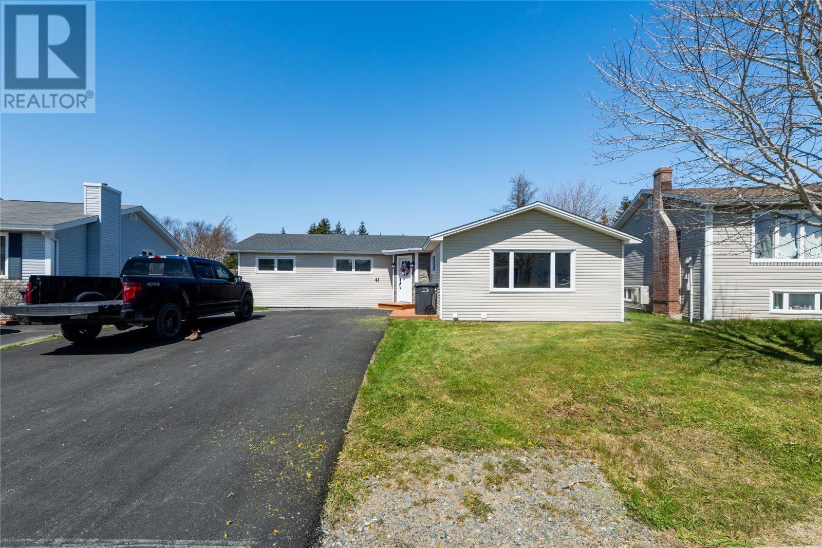 Property at 41 Jackman Drive image 1