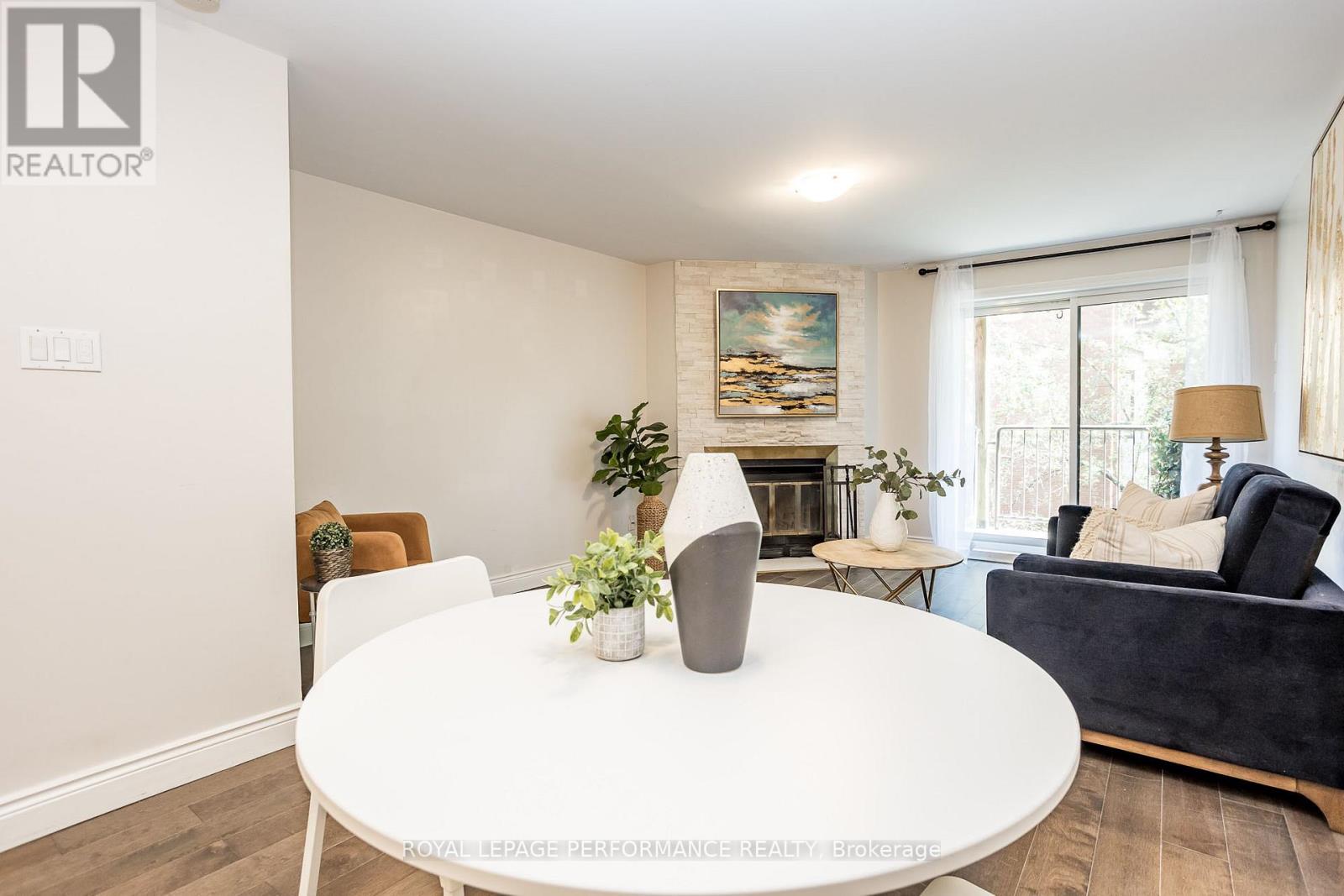 233 Mart Circle, Ottawa, Ontario  K1K 4K2 - Photo 16 - X12169556